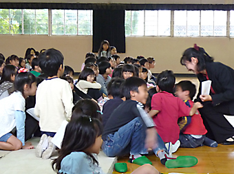 第六小学校　校歌